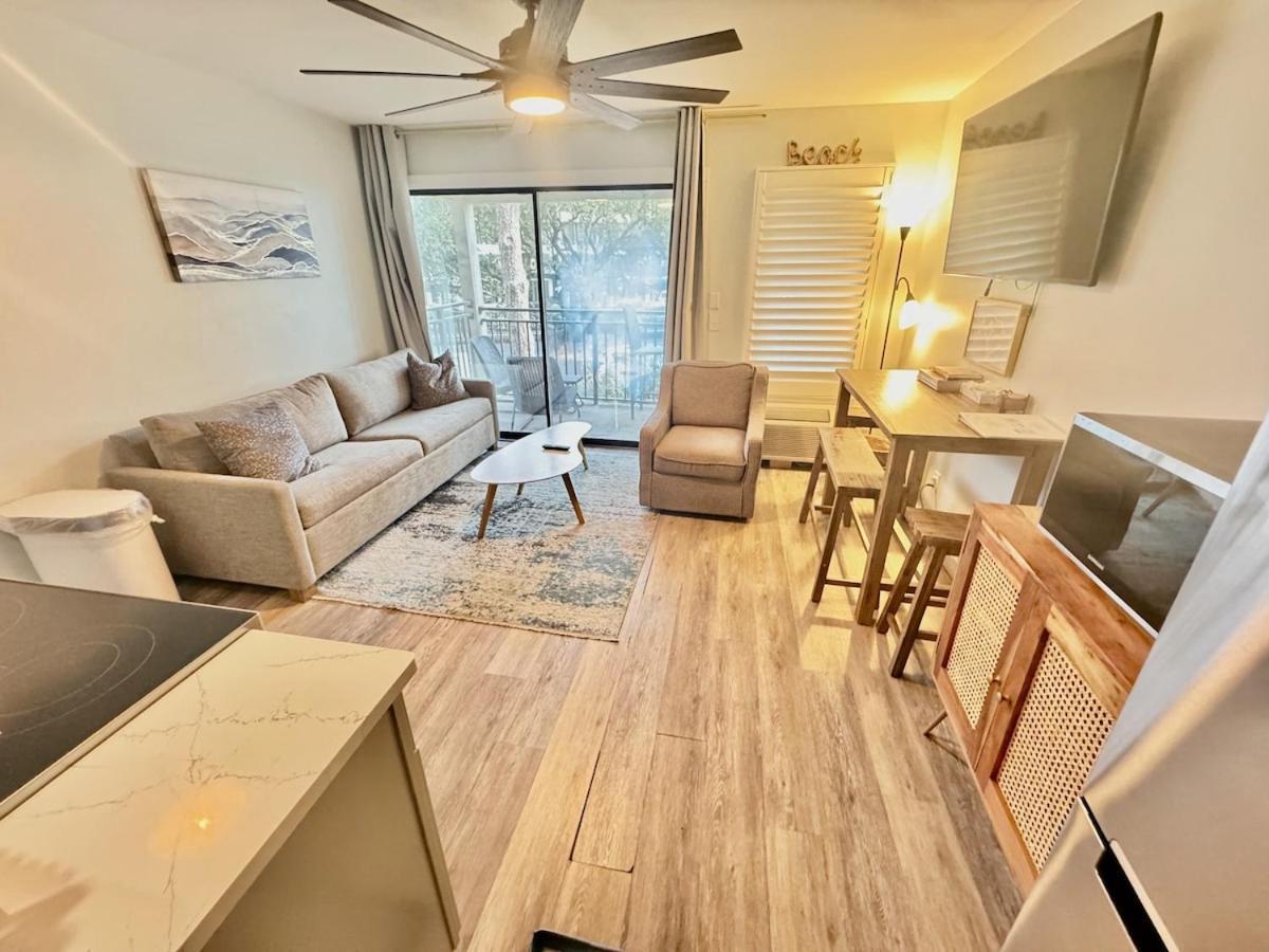 הוילה הילטון הד איילנד Awesome 1 Bd 1 Ba With Ocean View Steps To Beach מראה חיצוני תמונה